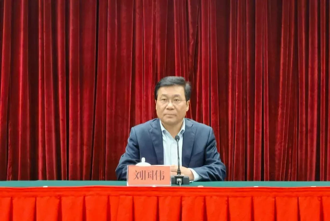 张建伟同志任中共诸城市委书记