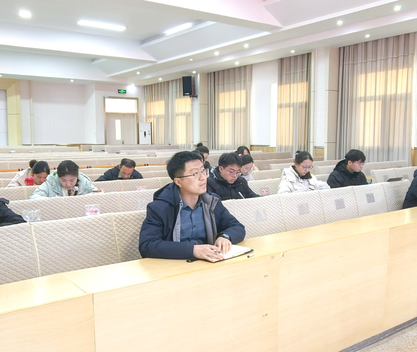 微信图片编辑_20250113193359.jpg