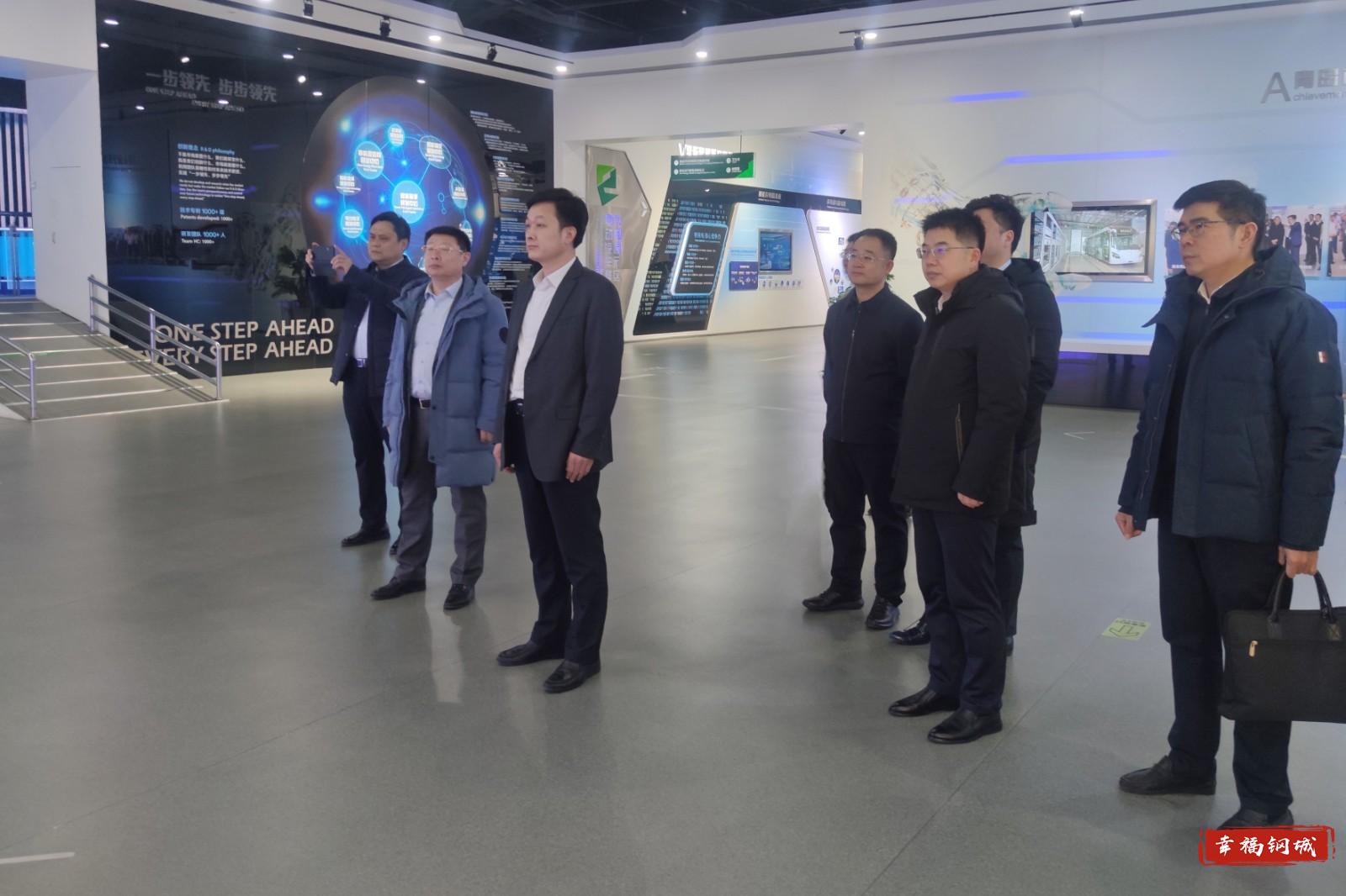 程学锋带队赴青岛招商考察以项目招引新突破积蓄高质量发展新动能