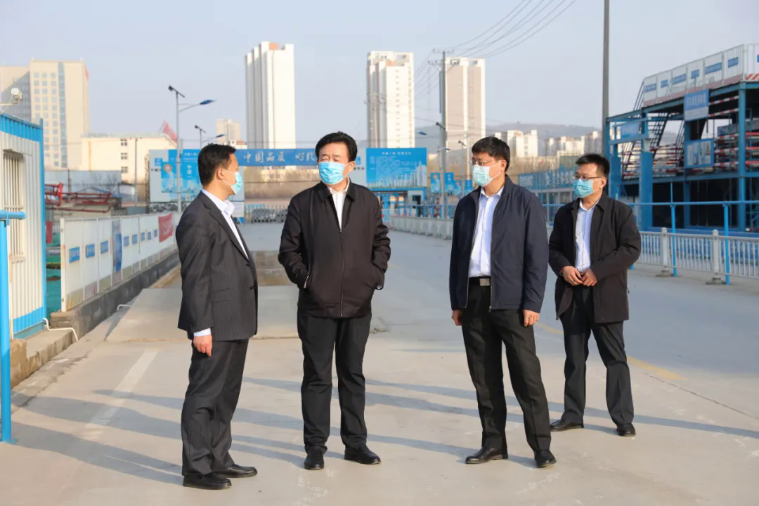 邹平市人民政府 镇办动态 皮台田到黛溪街道调研重点项目建设情况