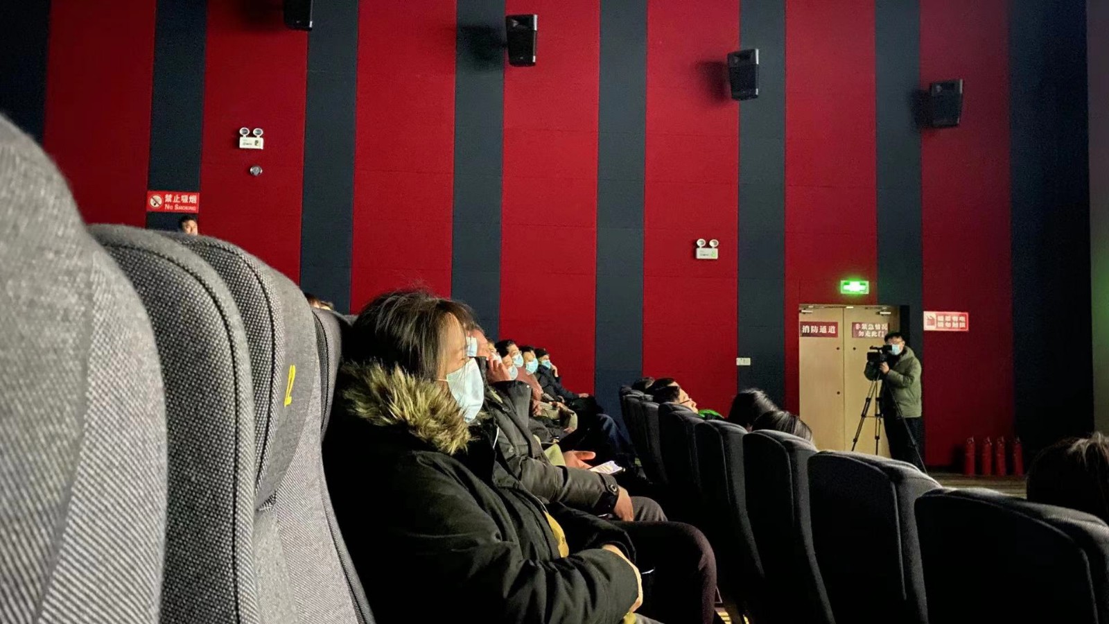 致敬26年的坚守公益电影朝华今起德州公映