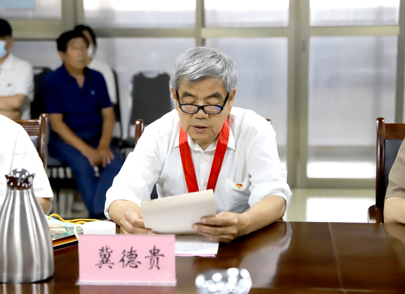 市广播电视台共有冀德贵,祁德彬,李万辉,韩明星,齐秀荣,马成德,王圣文