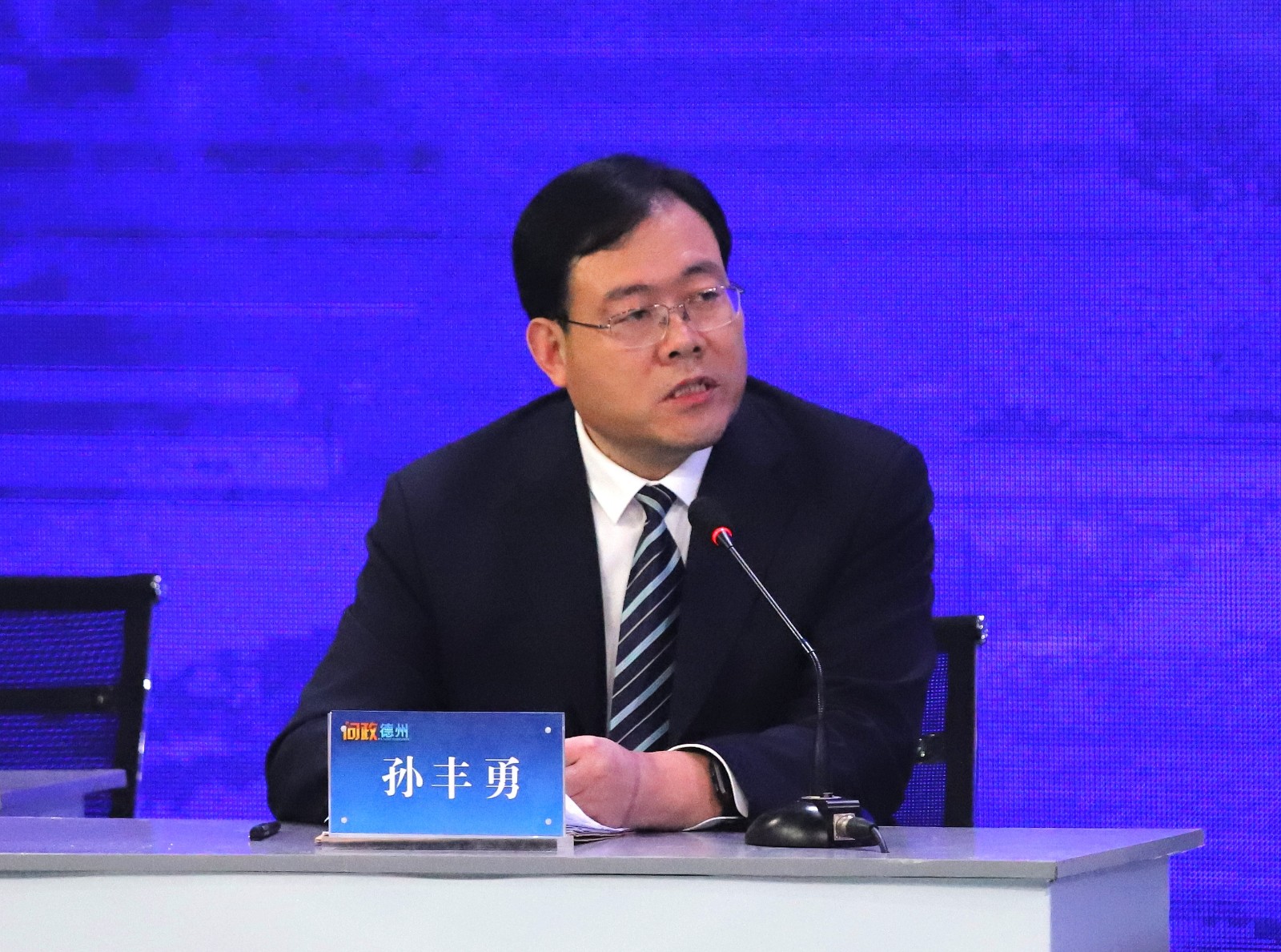 问政德州村居环境脏乱差村民生活待提高