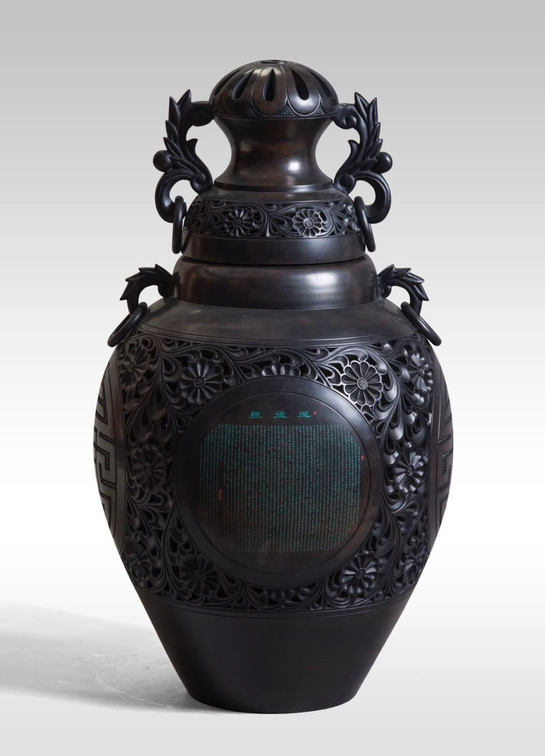 德州梁子黑陶获三金一银2020第十二届中国山东工艺美术博览会圆满闭幕