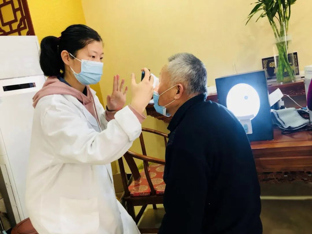 可获得1,免费体验中医三部九候脉诊仪,中医舌,面一体设备,中医闻诊仪