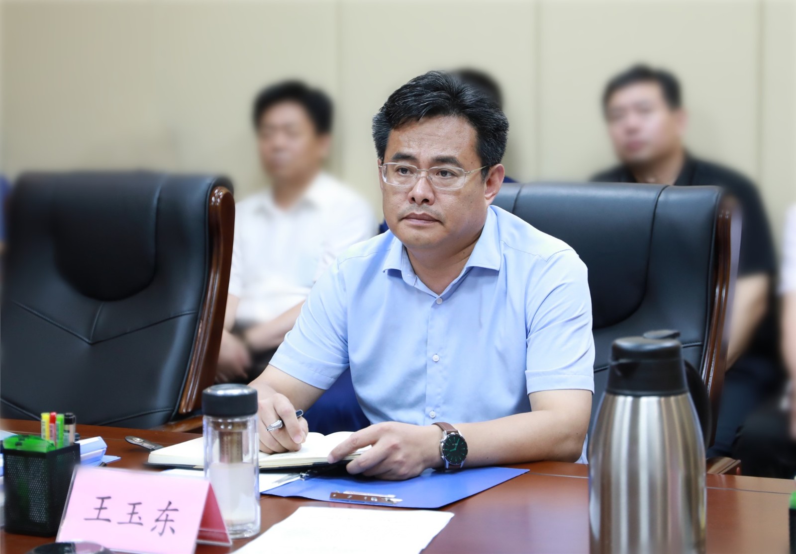 平原县组织收听收看全市安全生产工作会议