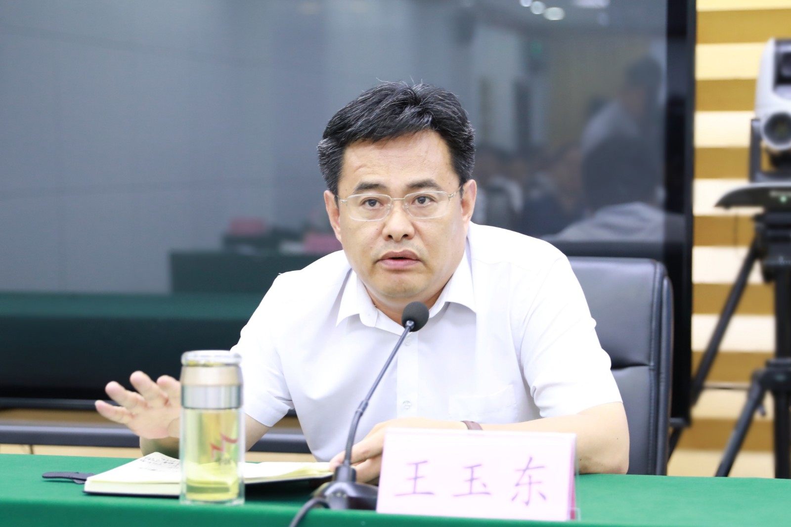 平原县召开新冠病毒疫苗接种工作调度会议