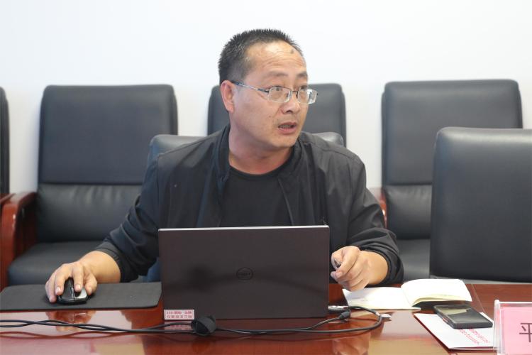 平台公司负责人李洋汇报"相公游礼,相公有礼"相关工作.