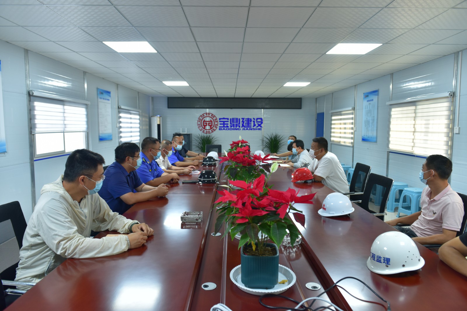 班子成员带队了解项目建设情况