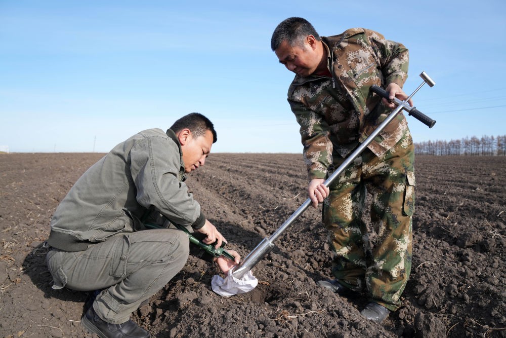 224140d359344e72886bbc2f6e271eb7