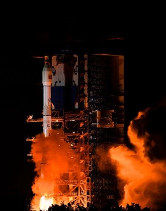 我国成功发射通信技术试验卫星十九号