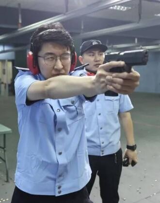 瞄准、射击、peng！直击公安实弹射击训练现场