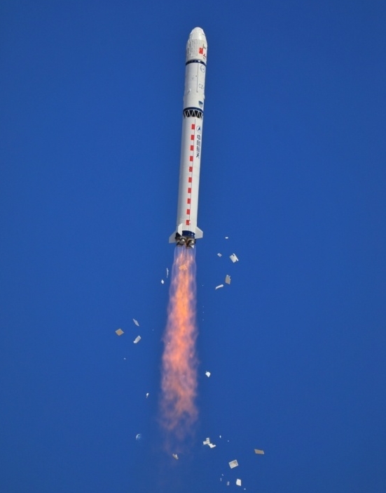我国首颗地球物理场探测业务卫星成功发射