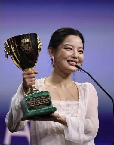辛芷蕾成首位获威尼斯最佳女演员奖的80后中国演员