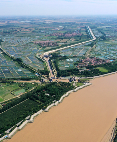 低空经济腾飞起势 盐碱地上绘出振兴新图景
