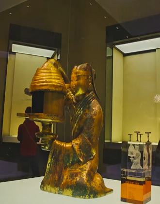 国宝时刻丨长信宫灯：揭秘来自西汉的科技与美学