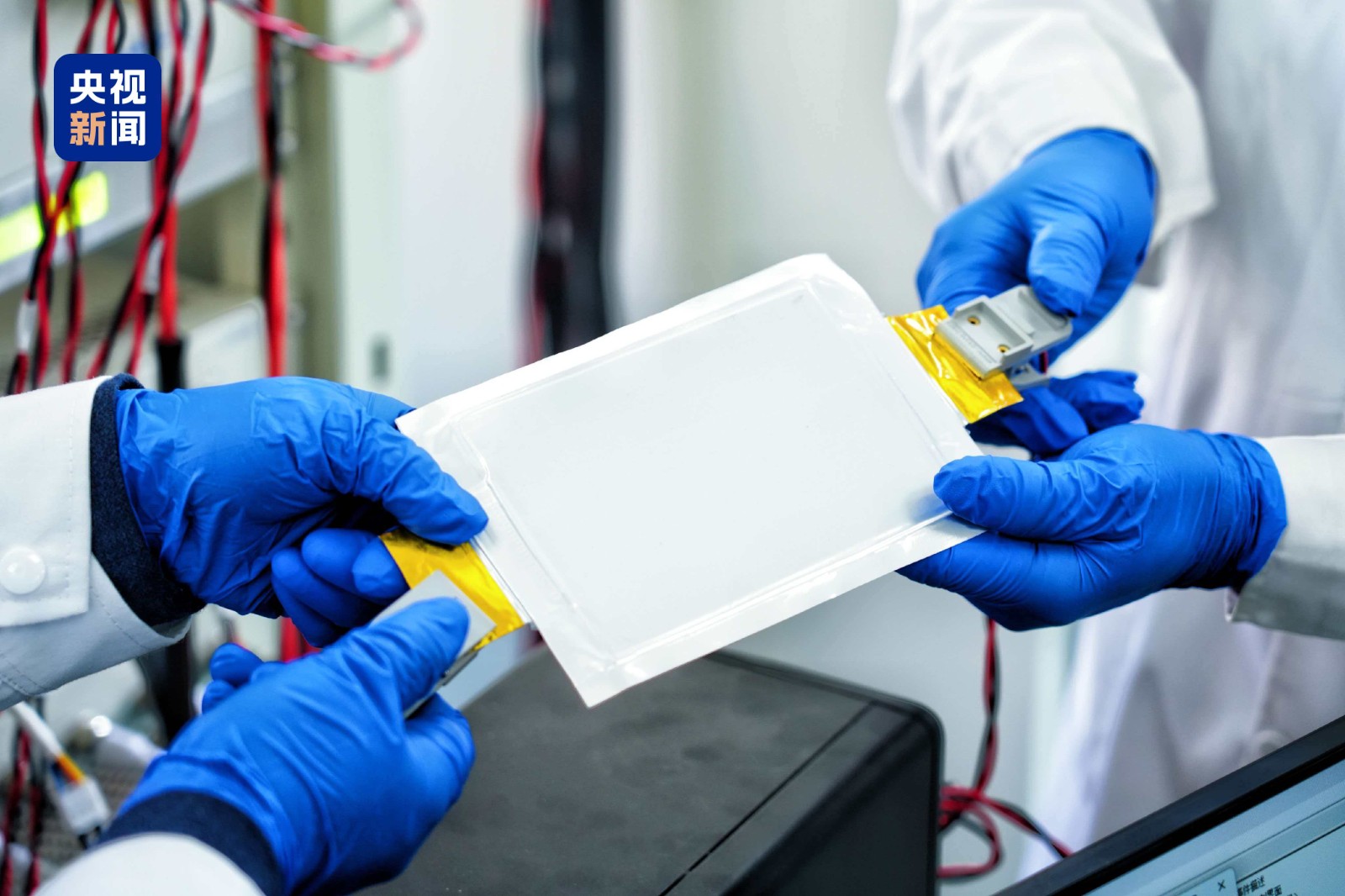 cc1272d4eba242228d86b00d1d9c8508