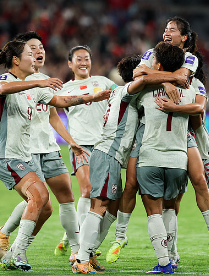 亚洲杯中国女足2-1逆转朝鲜女足 三连胜小组头名出线