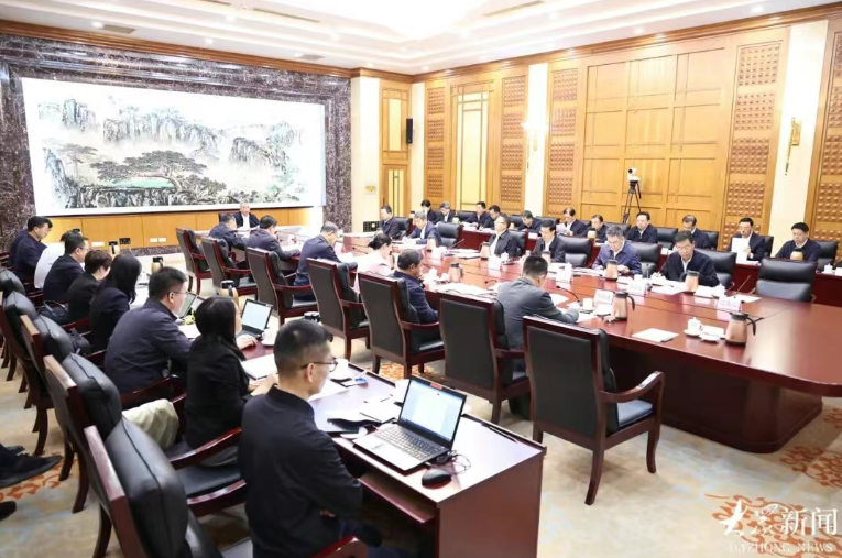 省委全面依法治省委员会会议暨专题述法会议召开 努力建设更高水平的法治山东 为实现“十五五”良好开局提供有力法治保障