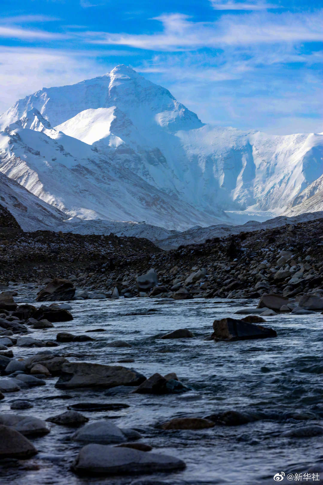 001R0E0aly1h1zz2ejfqhj60u0190drq02.jpg?x-oss-process=style/w10