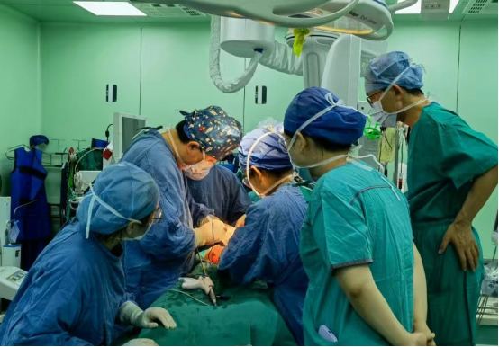 生死时速山东大学第二医院多学科联合抢救一突发腹腔动脉急性大出血