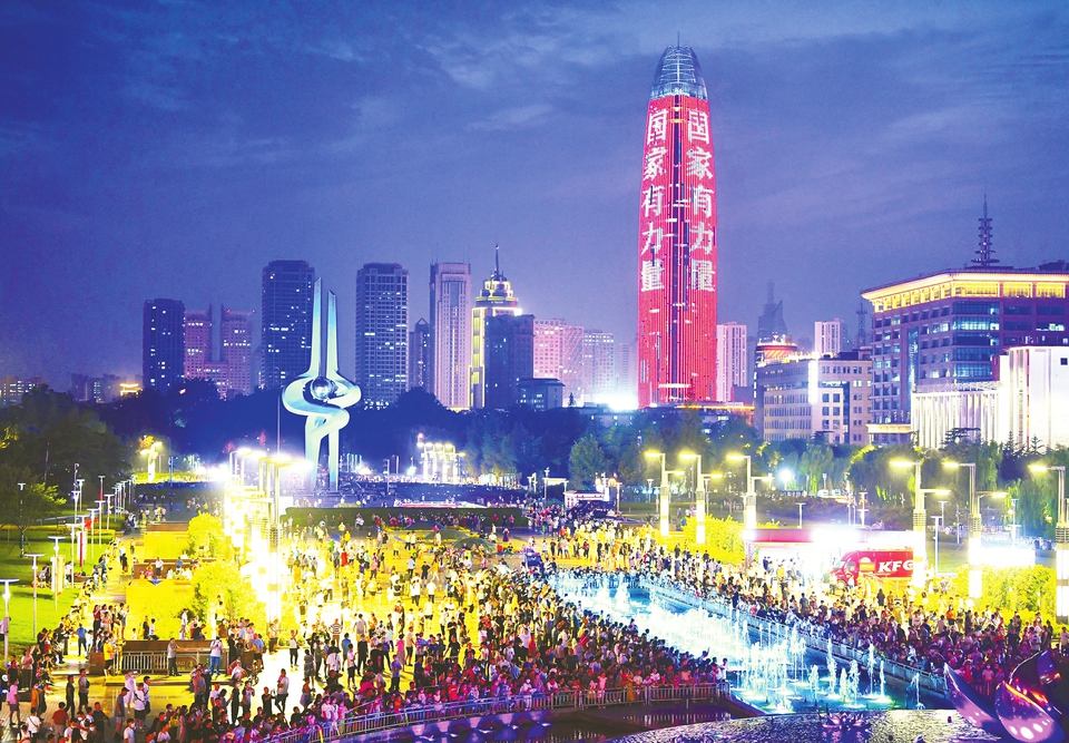 夏夜泉城魅力四射