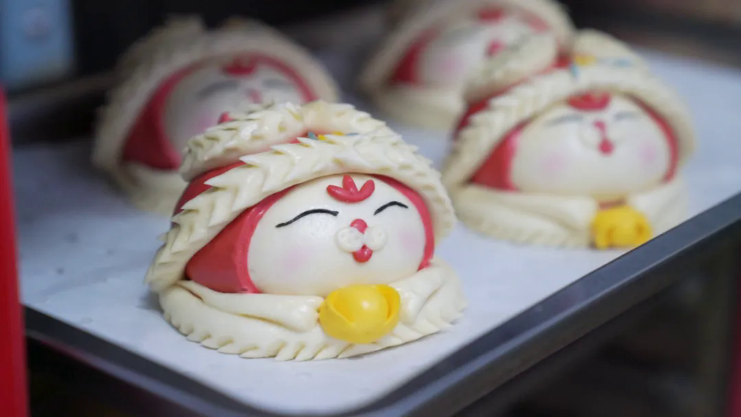 日照大竹蛏个大体肥,肉质鲜嫩而富有弹性,壳薄味美,是日照海产四珍之