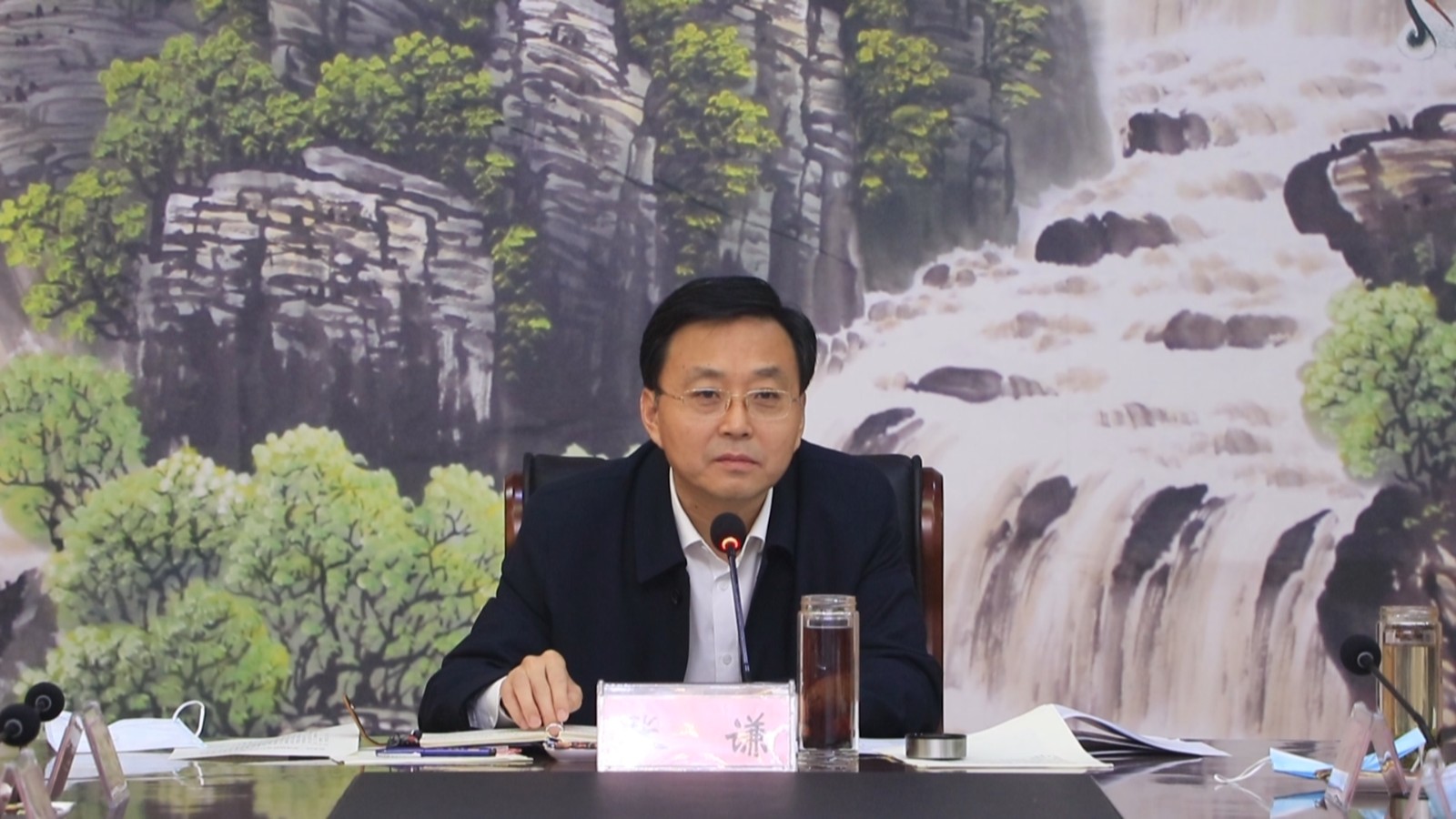 滨城区一季度经济运行分析调度会议召开