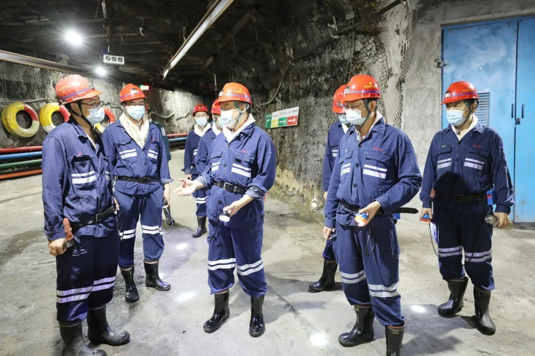 肖耀猛到兖矿能源南屯煤矿督导疫情防控和安全生产工作