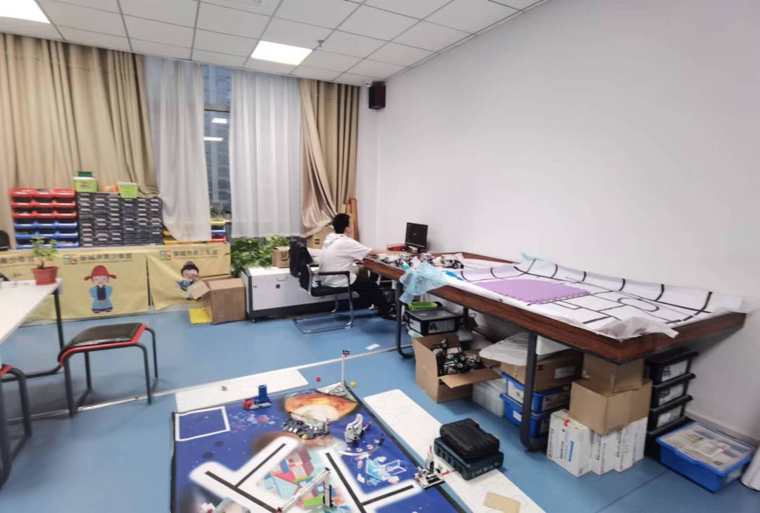 AI训练照3.jpg AI训练照3.jpg