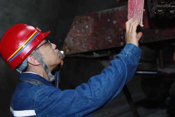 蒋庄安全生产 动图.gif