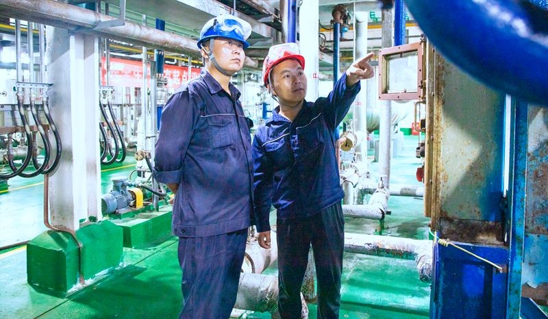 0807泰星聚磷腈车间_副本