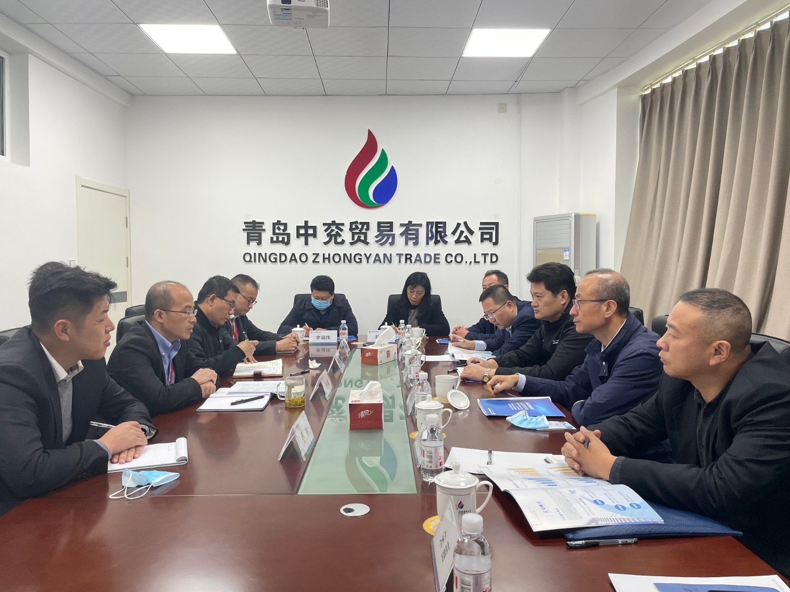 山东省及青岛市统计系统领导到青岛中兖调研走访1