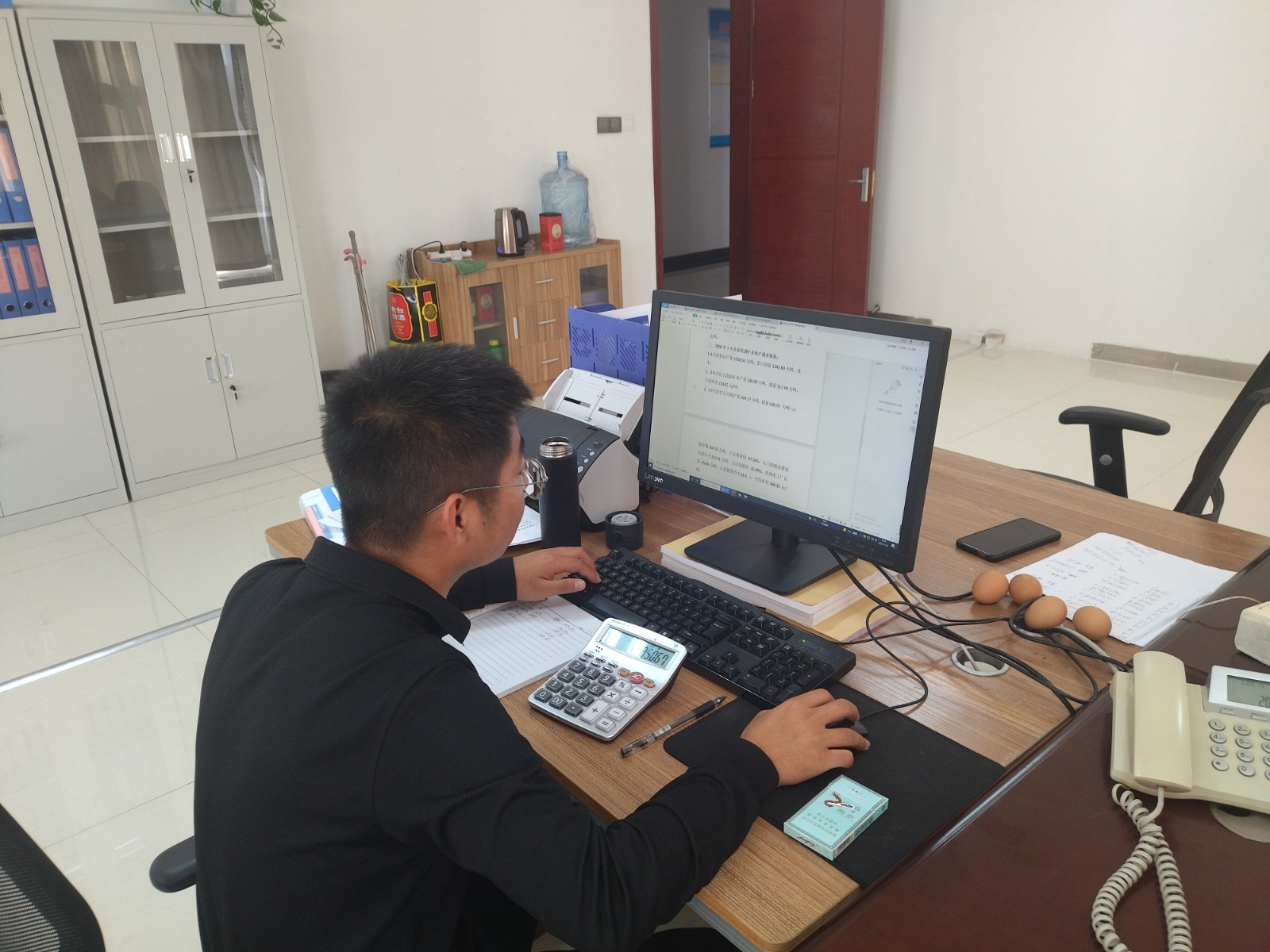 鄂尔多斯公司：抢抓机遇助力新员工全面成长