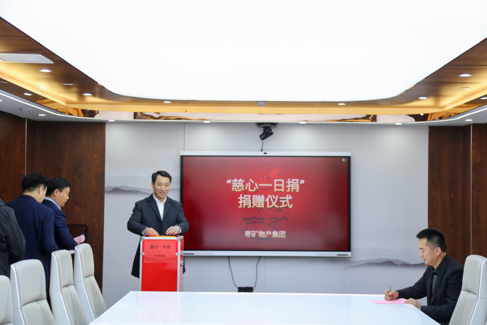 8fa5bb24f07b1d314bd24d664ea0c72