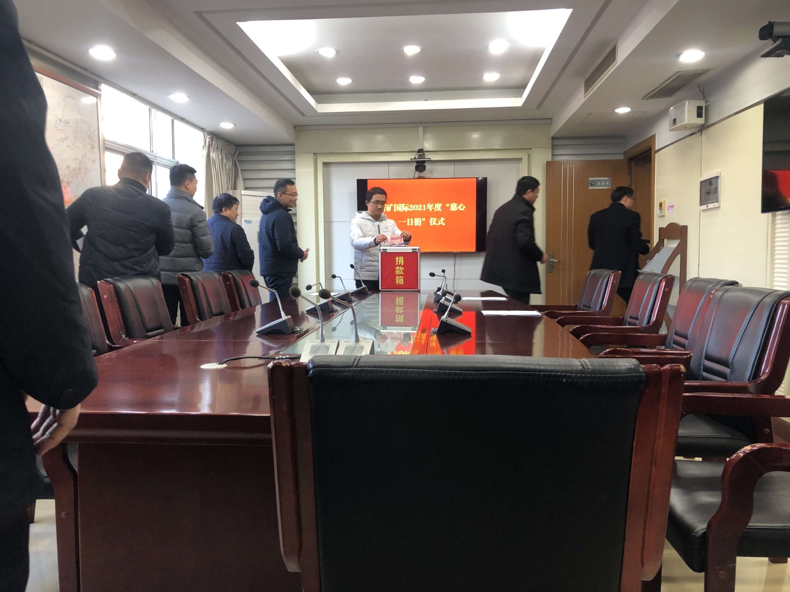 Q6_6~F(WSHZ(W5X%(}{~J1J