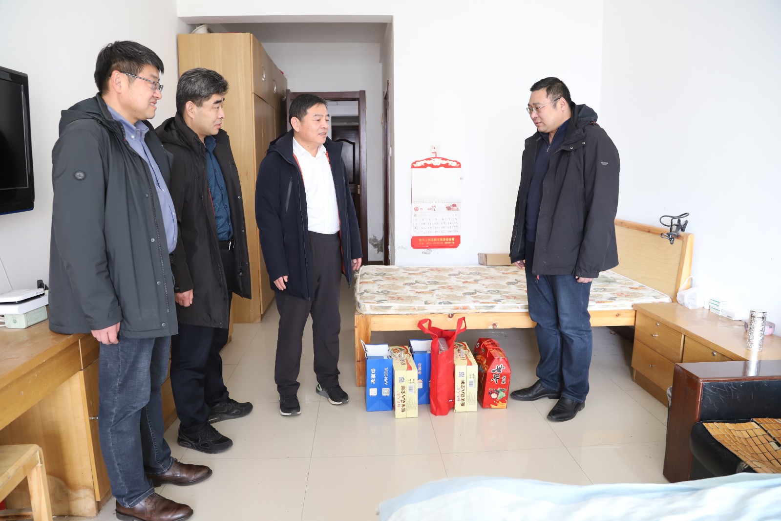 鄂尔多斯公司：萤火心、草原情的温暖2