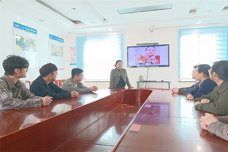 1104be5b4ec9904ed55f306d43d0530