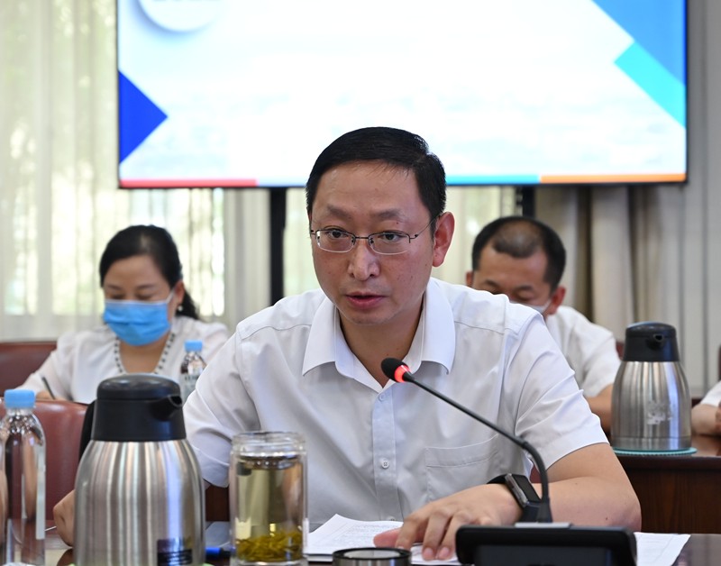 矿召开安全办公会议-南屯煤矿