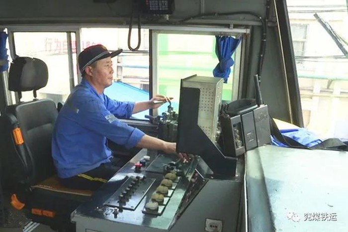 a14c7a5e-889a-4bf6-8f9b-55a0460f31af