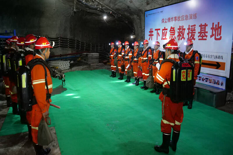 d53f70fb0329411cafbb32cabb1850f9