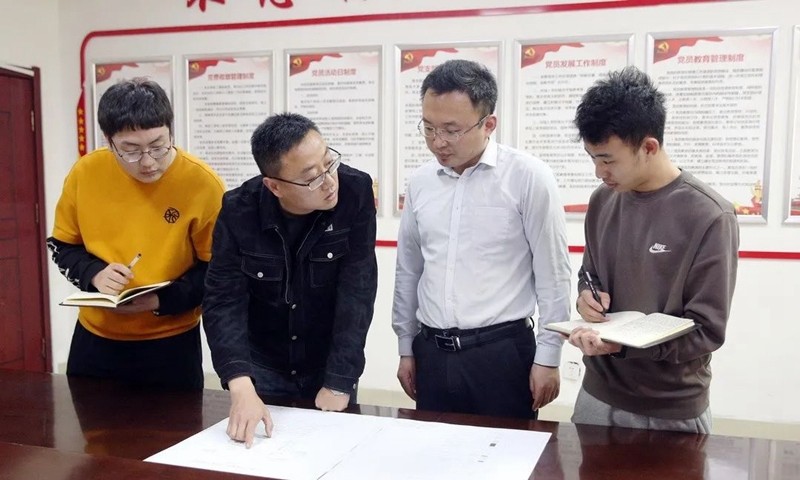 图1