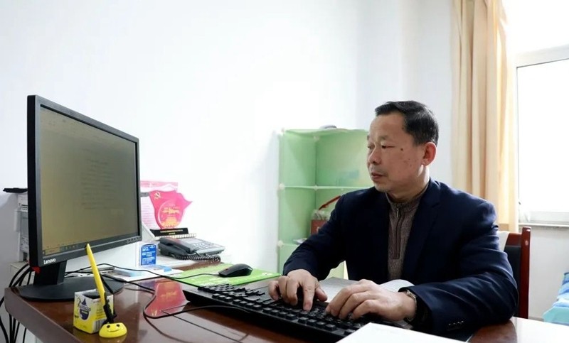 图4