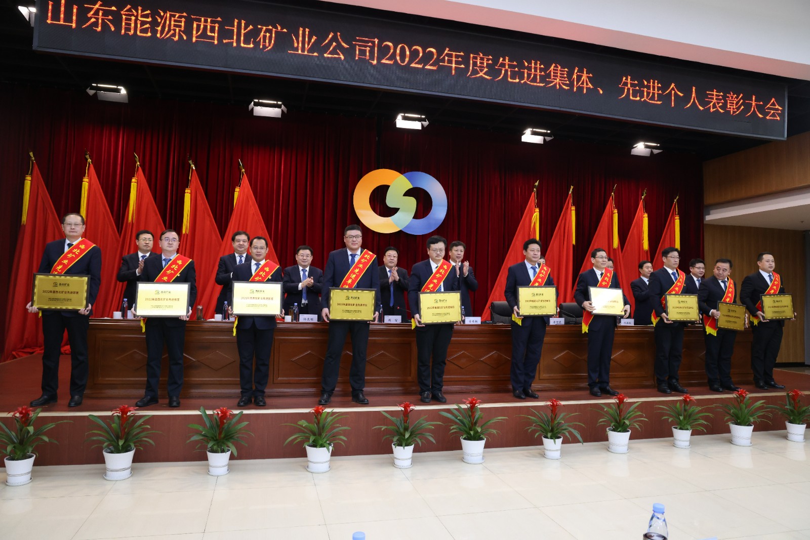 c27dd9746a2736ebb48fb3ef2eedcfd