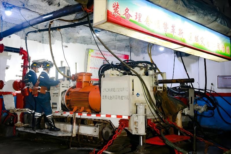 亭南煤业以装备升级抢占“智”高点(1)