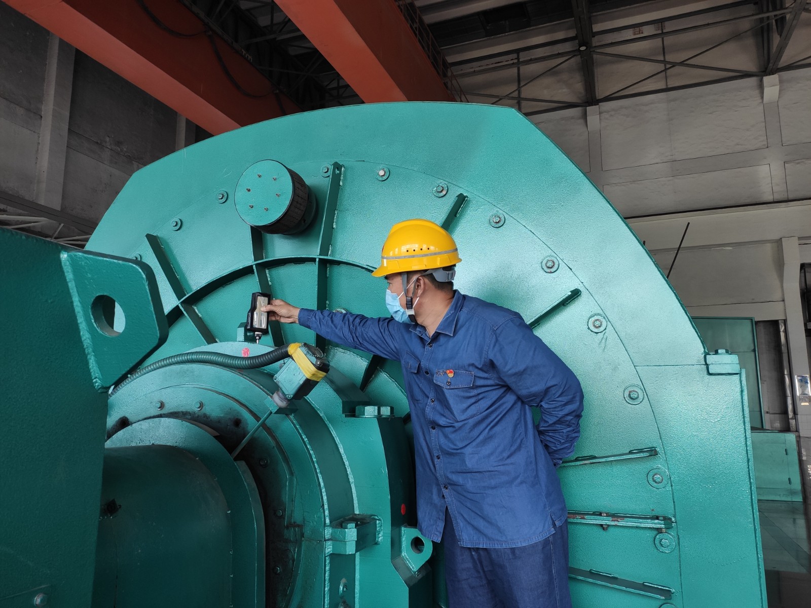 仔细测振,为主机设备”把脉“