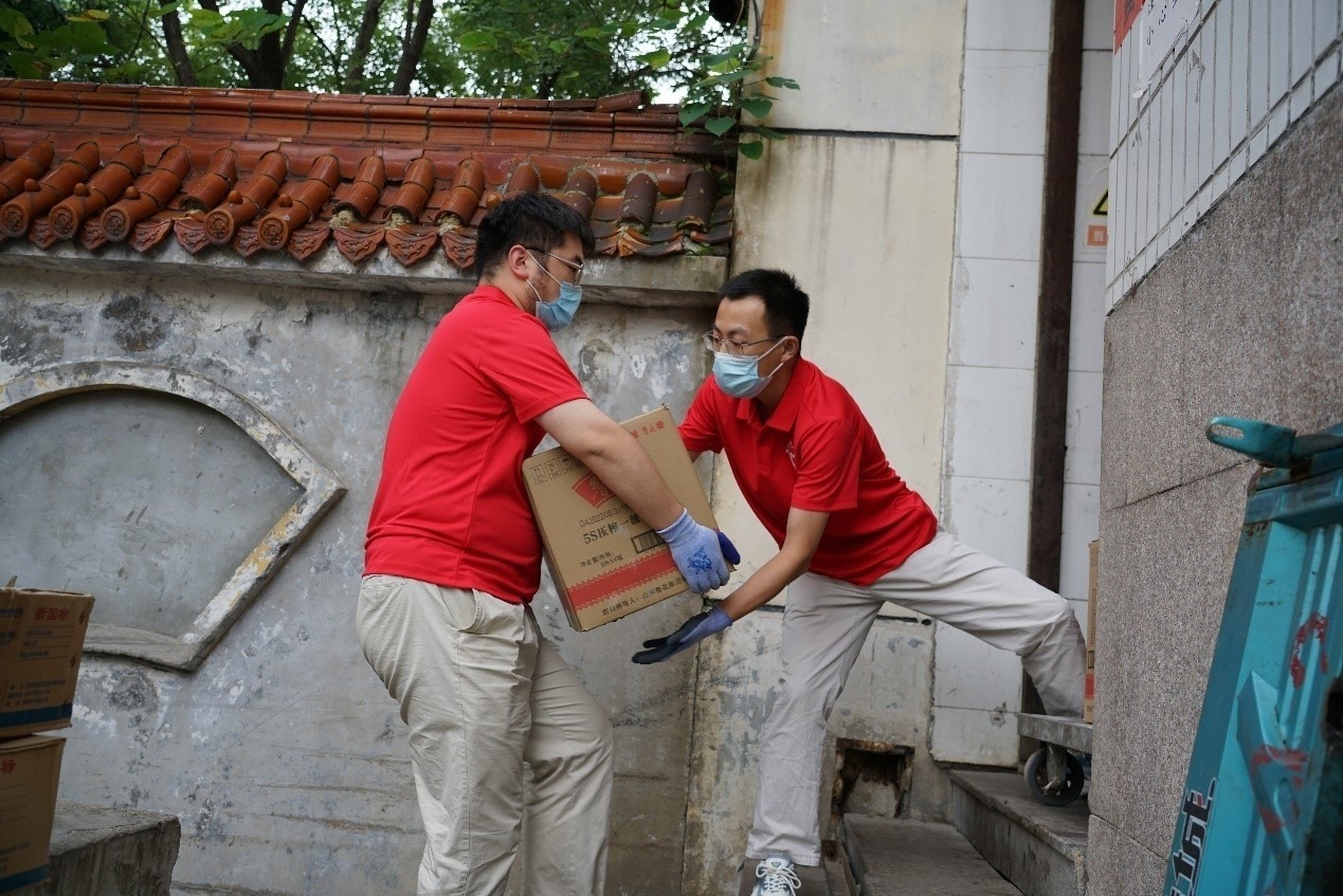 青年志愿者,好样的!2