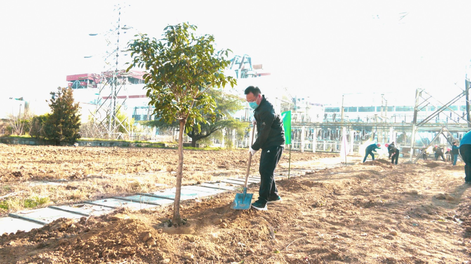 A002C865_230312_K192