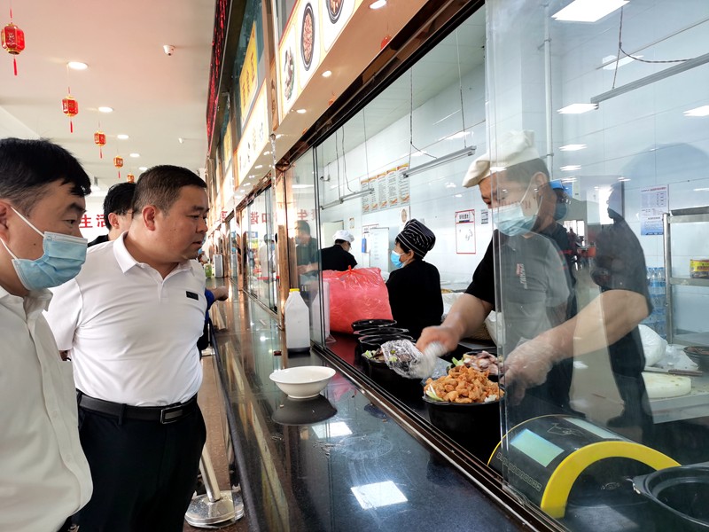 李伟清到营盘壕煤矿调研指导工作2