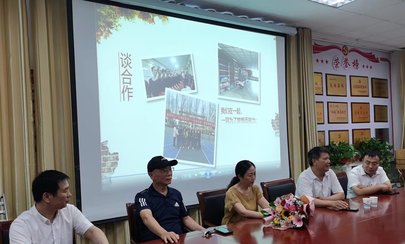 57c21946e26c03fea4663bd5555ac16